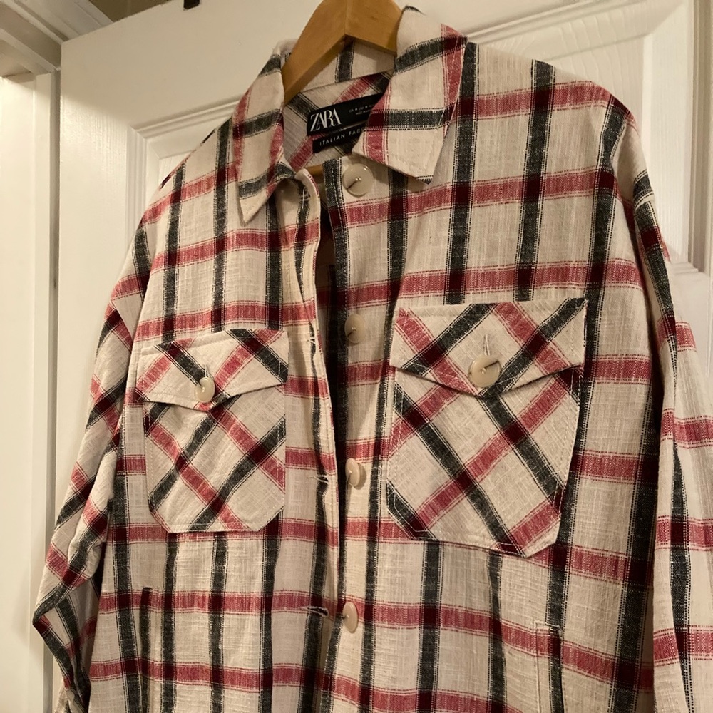 Zara shacket. Complete with front and side pockets.